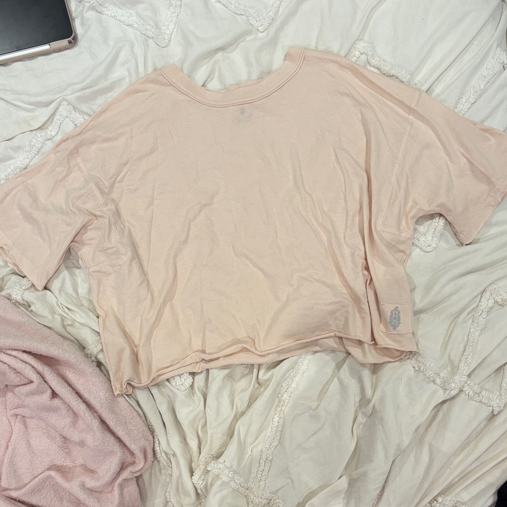 Women's crème Oversized Crop Top